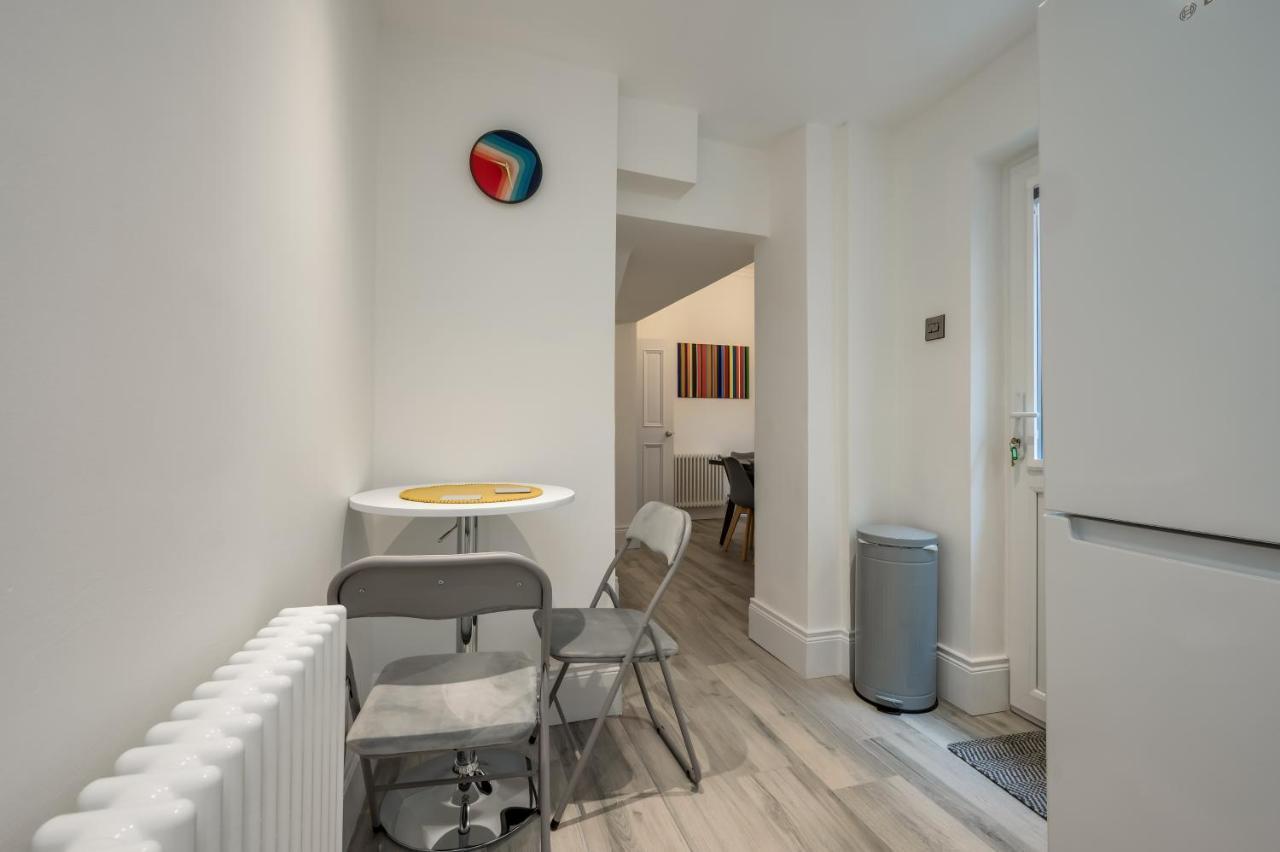 Central Belfast Apartments: Georgian House Екстер'єр фото