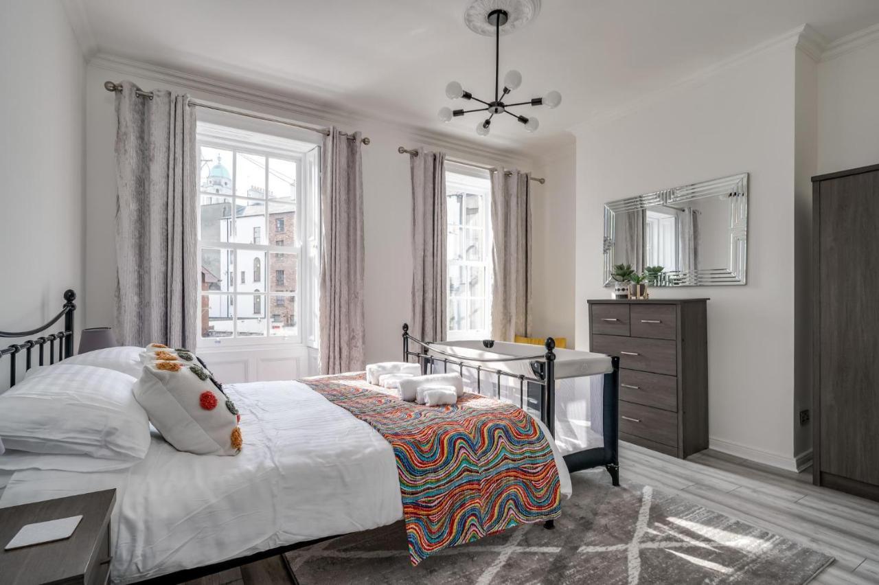 Central Belfast Apartments: Georgian House Екстер'єр фото