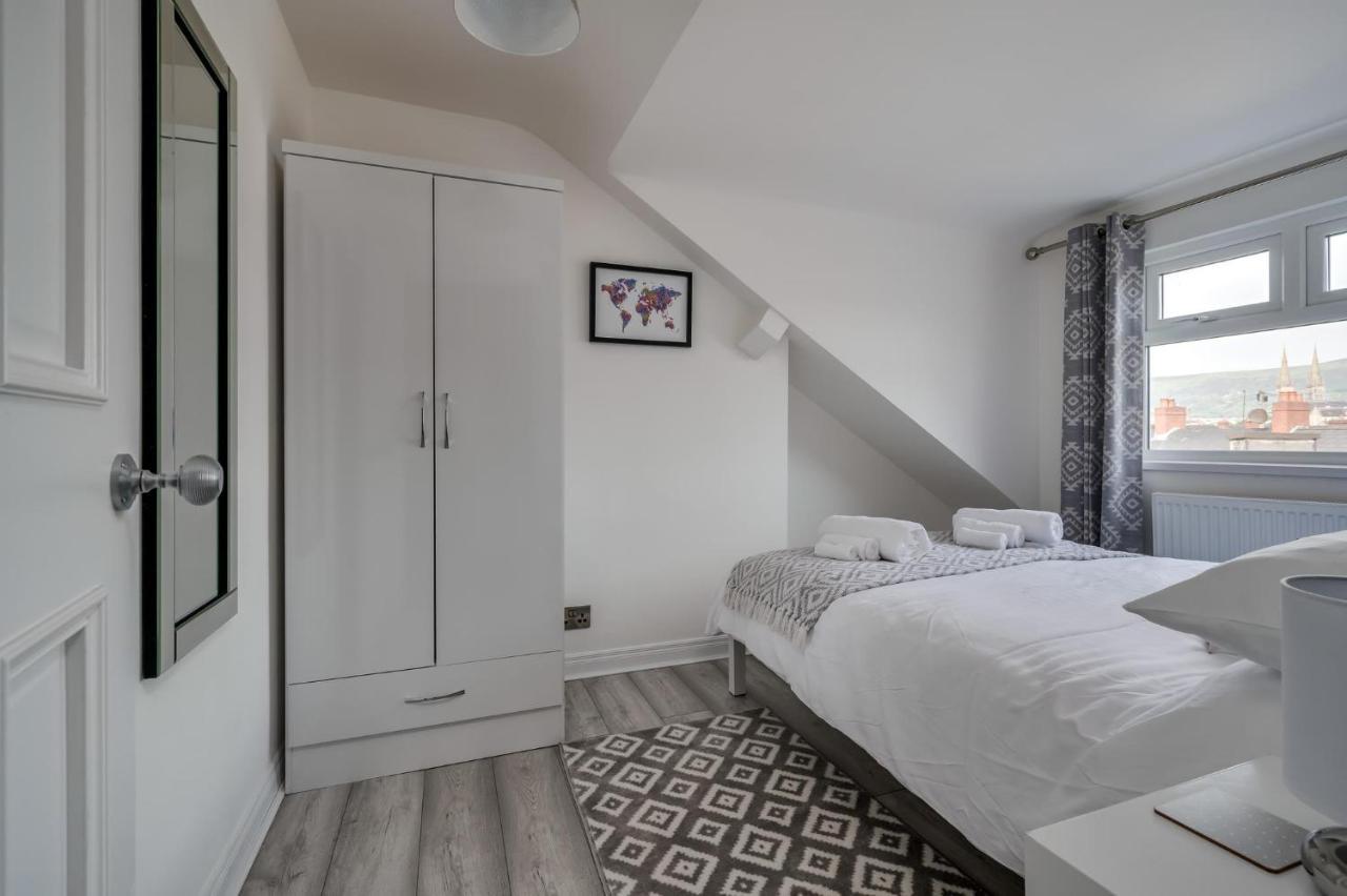 Central Belfast Apartments: Georgian House Екстер'єр фото